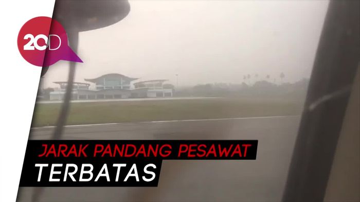 Kabut Asap Sebabkan Penerbangan ke Natuna Terganggu
