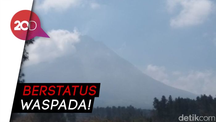 Gunung Merapi Semburkan Awan Panas Setinggi 800 Meter