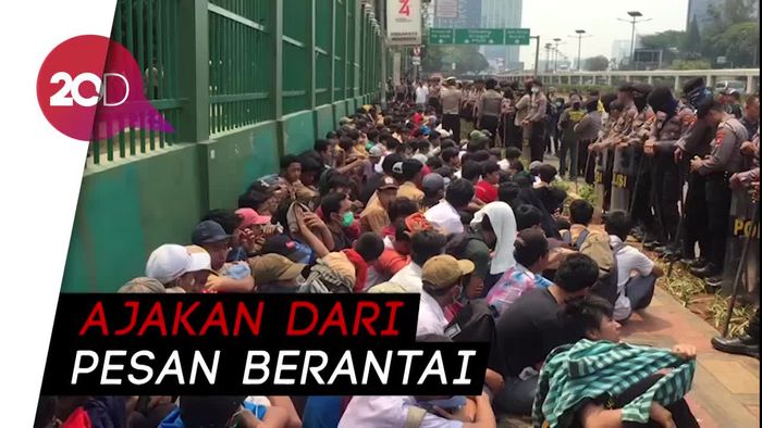 Hendak Demo di DPR, Ratusan Pelajar Digiring ke Polda