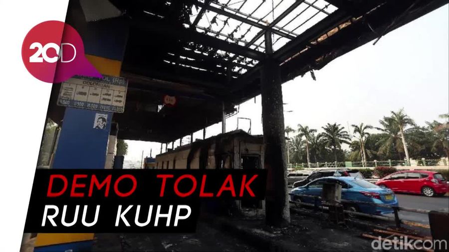 Sederet Fasilitas Umum yang Rusak Akibat Unjuk Rasa di DPR