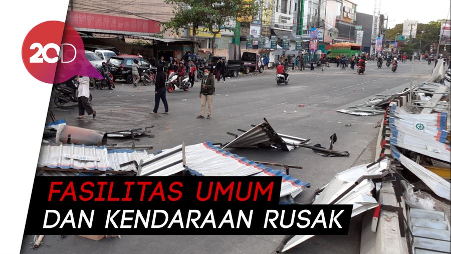 Buntut Ricuh Demo di DPR: 265 Mahasiswa dan 39 Polisi Terluka!