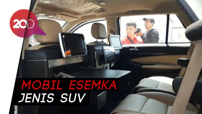Intip Kemewahan Interior Esemka Garuda 1