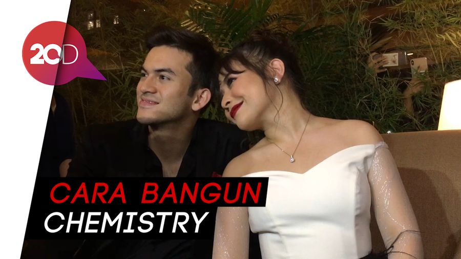 Prilly dan Rizky Nazar Jadi Sepasang Kekasih di Danur 3