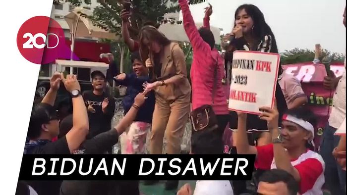 Kok Aksi Demo Depan KPK Mirip Acara Dangdutan! 