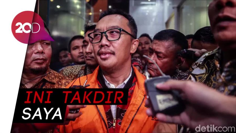 Rompi Oranye Imam Nahrawi di Jumat Keramat