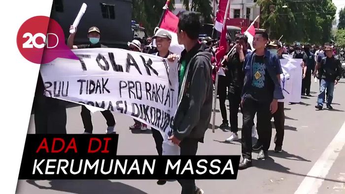 Ikut Aksi Demo di Trenggalek, Dua Pelajar Diamankan