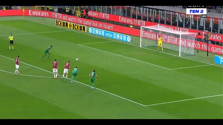 Di San Siro, AC Milan Dipecundangi Fiorentina 1-3