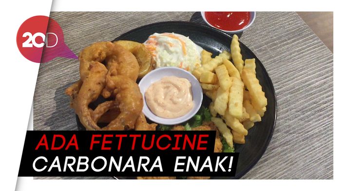Nongkrong di Kafe Cantik sambil Menyeruput Es Kopi Kekinian