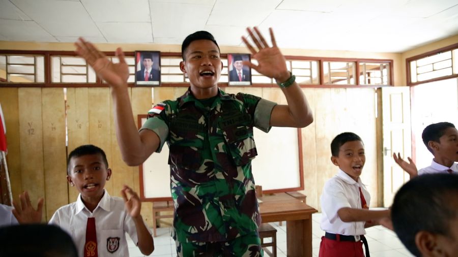 Kekurangan Guru di Miangas, Prajurit TNI Jadi Tenaga Pengajar