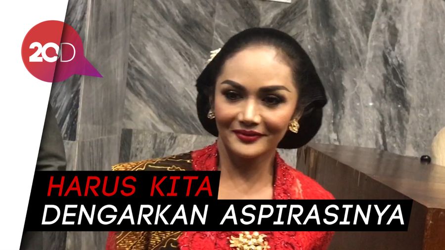Jadi Anggota Parlemen, Krisdayanti Siap Didemo