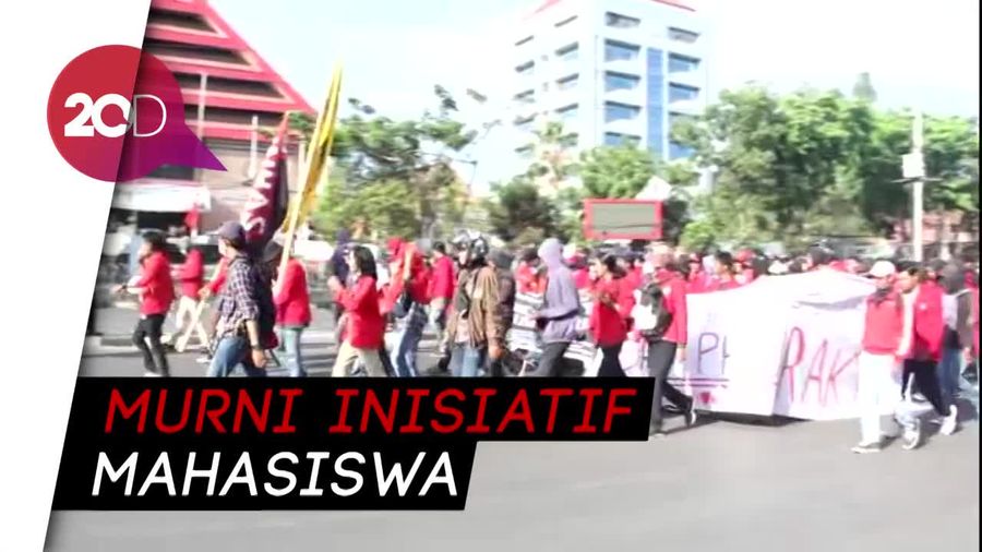 Tolak UU KPK, Mahasiswa Unhas Merahkan Jalanan