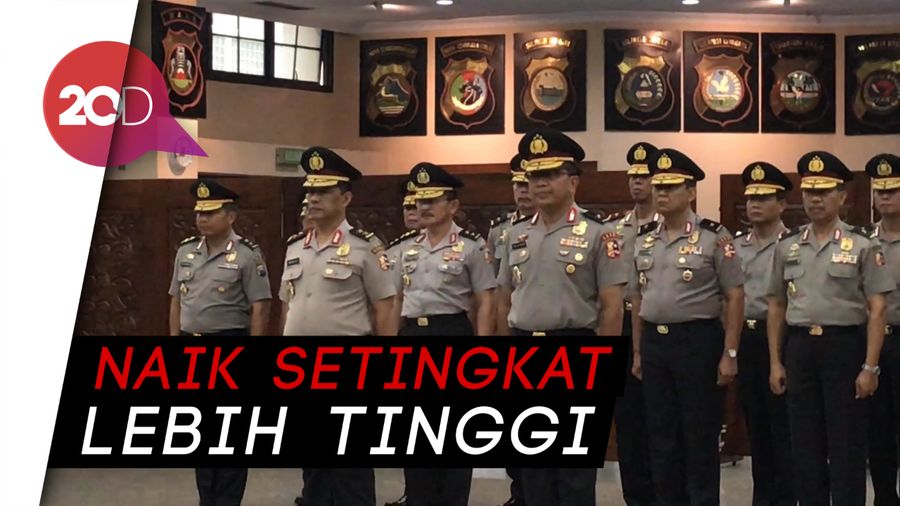 Kapolri Naikkan Pangkat 19 Perwira Tinggi Polri