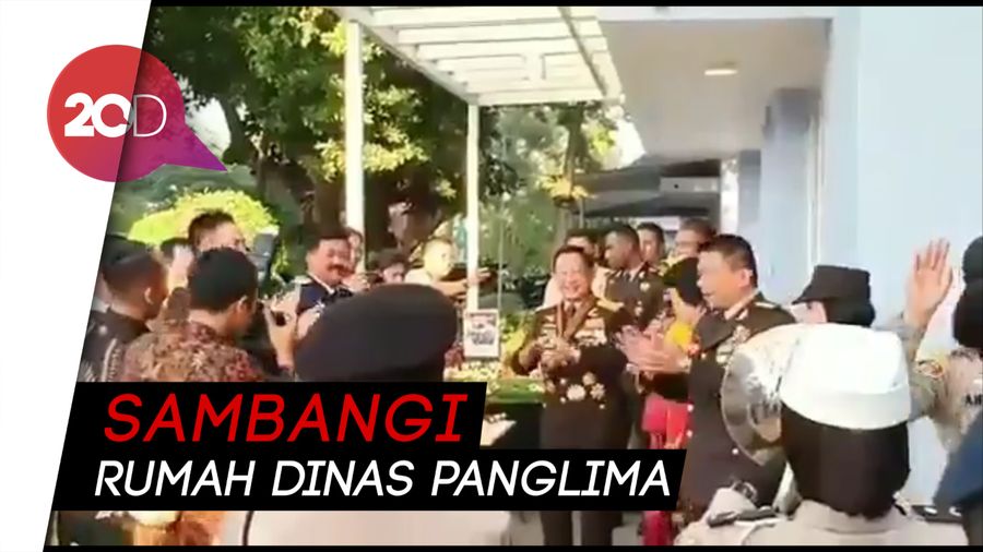 Kapolri Beri Kejutan ke Panglima di HUT ke-74 TNI