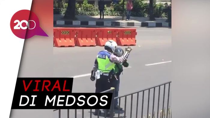 Heboh Polantas Pengaman Jalur Jokowi Tendang Ojol di Bogor