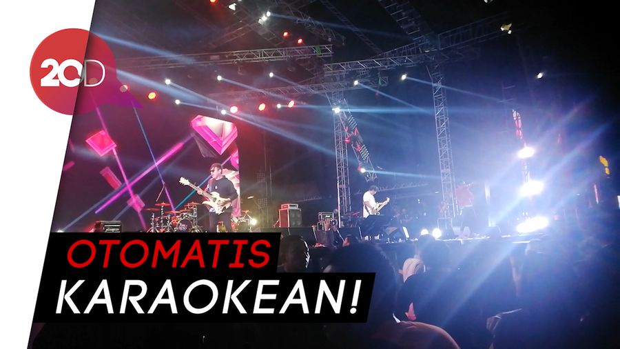 Nostalgia Bareng Oomleo Berkaraoke di Synchronize Fest 2019