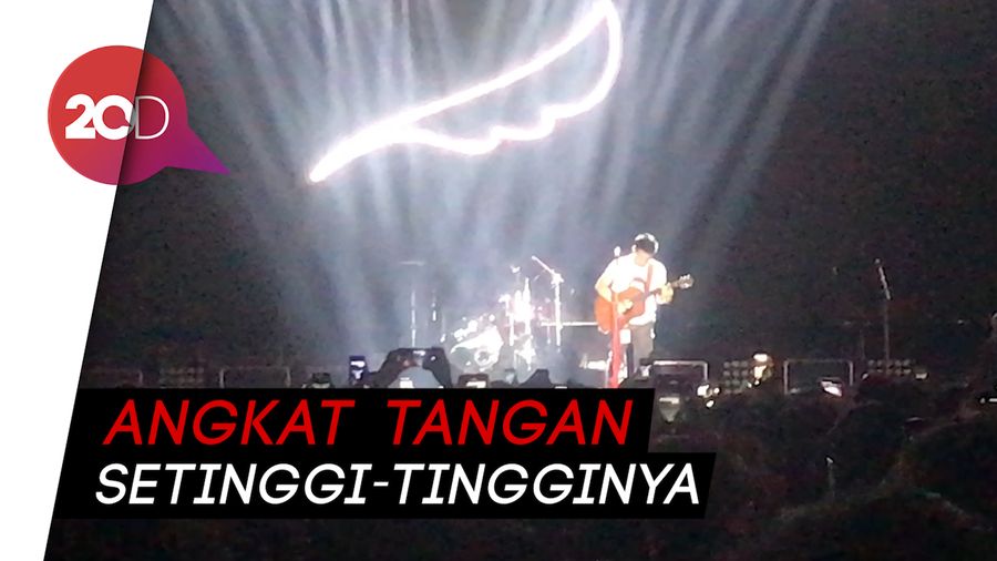 Aksi NOAH Bikin Penonton Joget Bareng di Synchronize Fest 2019