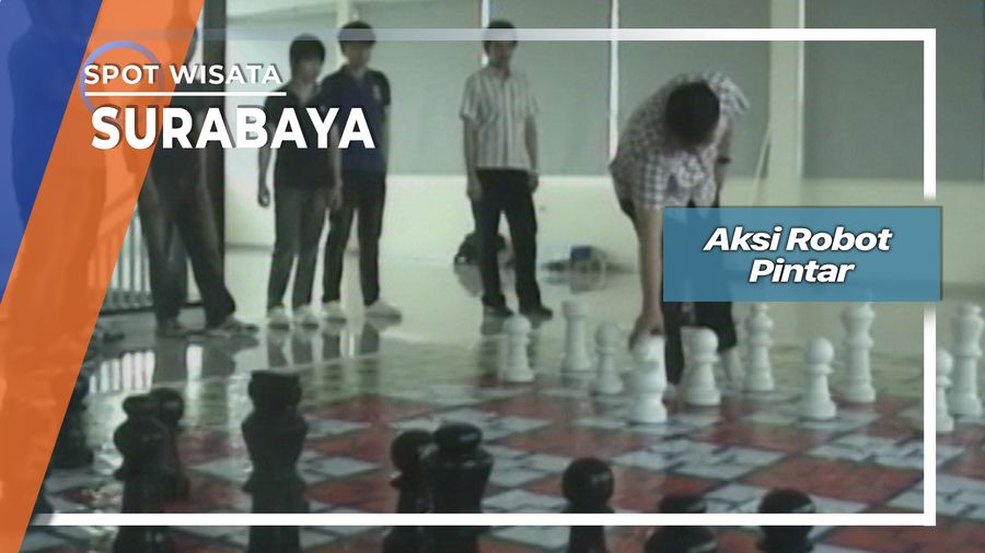 Aksi Robot Pintar, Surabaya