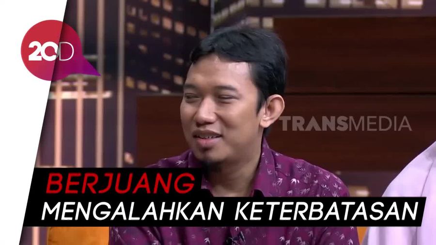 Inspiratif! Kisah Taufiq Effendi, Dosen Tunanetra Peraih Master di Australia