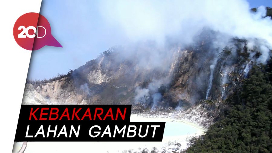 Api Masih Berkobar, Obyek Wisata Kawah Putih Ditutup Sementara