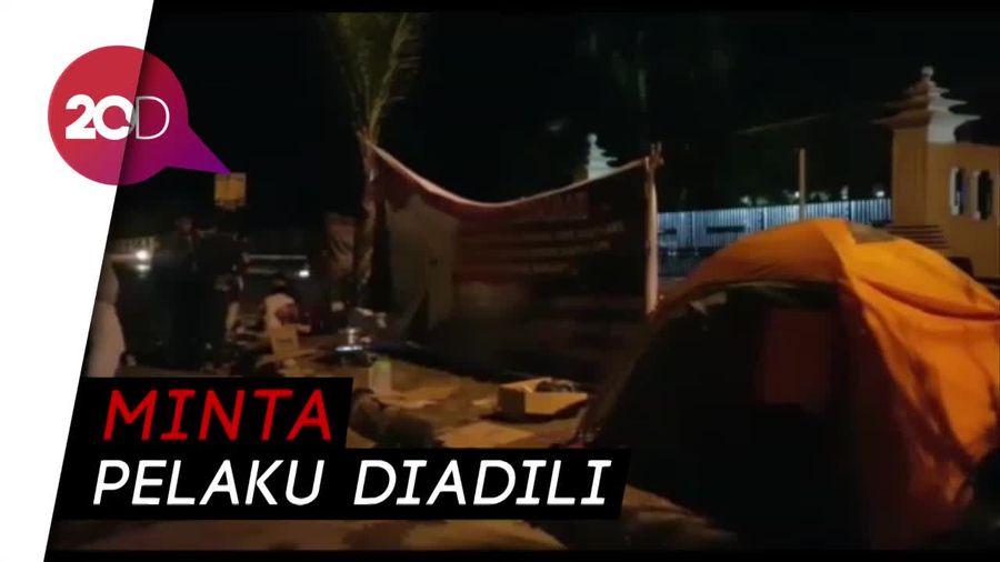 Tuntut Usut Kasus Randi-Yusuf, Mahasiswa Berkemah di Polda Sultra