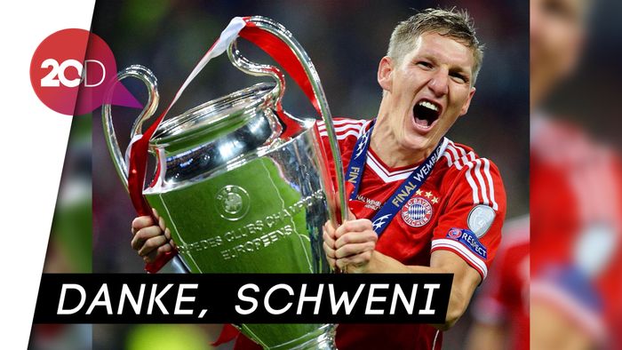 Bastian Schweinsteiger Gantung Sepatu