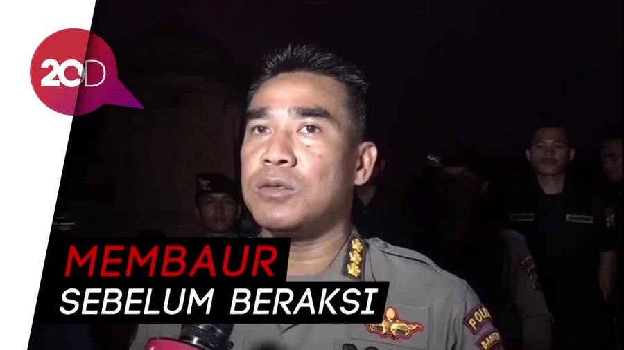 Polisi: Penusuk Wiranto Bawa Anak dan Pura-pura Mau Salaman