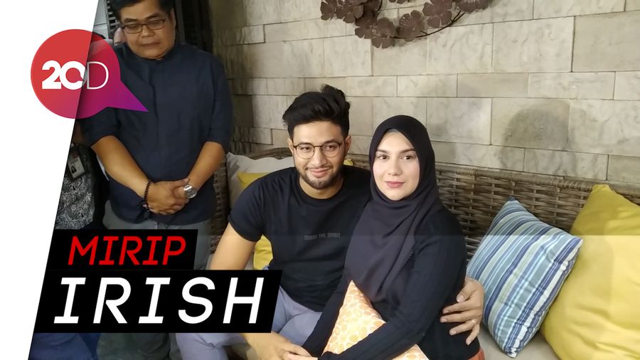 Ammar Zoni Pingsan Lihat Wajah Jenazah Bayi Kembarnya