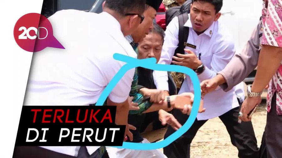 Detik-detik Menko Polhukam Wiranto Diserang Seorang Pria