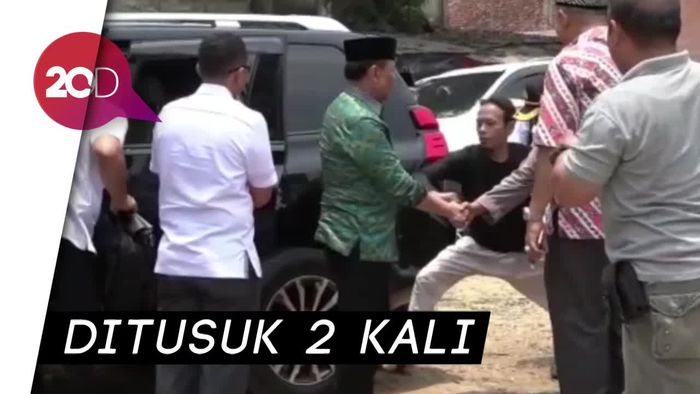 Lebih Jelas! Video Detik-detik Wiranto Ditusuk Abu Rara