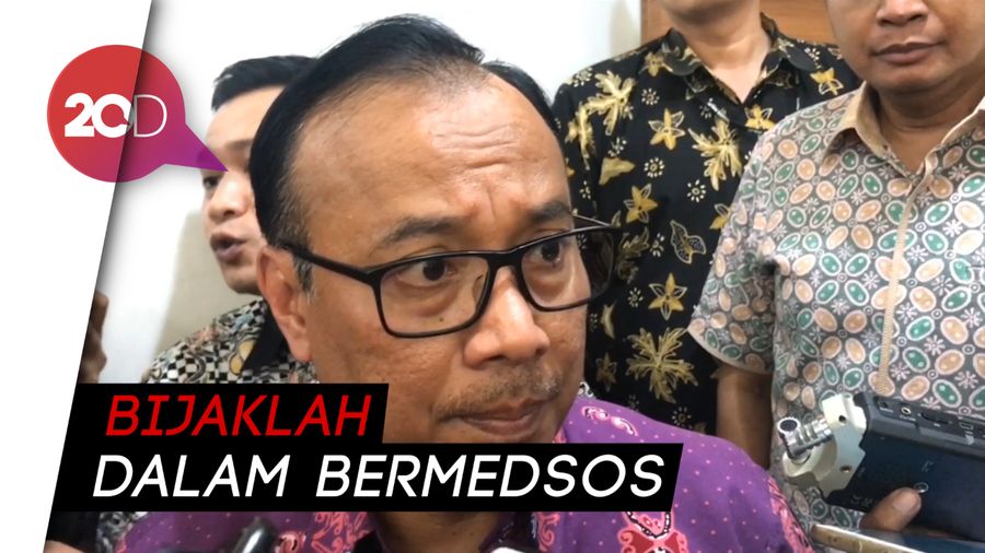 Hati-hati Bermedsos, Polri Akan Tindak Penyebar Hoax Penyerangan Wiranto