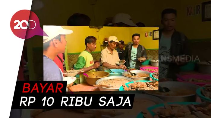 Makan Murah Porsi Sepuasnya di Warung Mak Ti Blitar