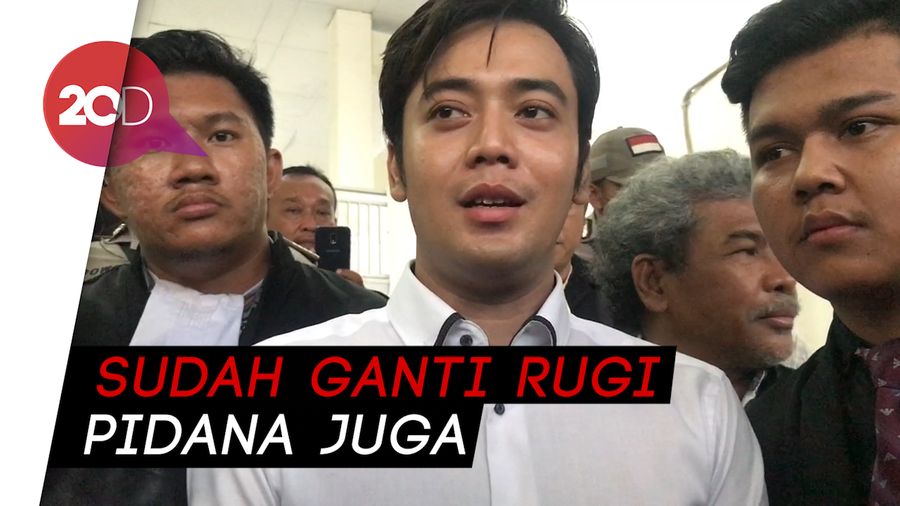 Rugi Rp 500 Juta, Kriss Hatta Terancam Bangkrut