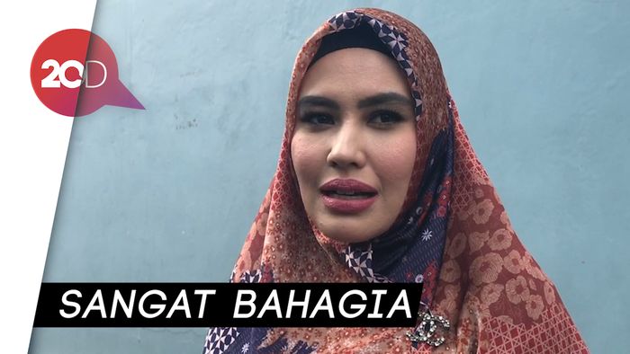 Khalisa Aghnia, Putri Pertama Kartika Putri dan Habib Usman