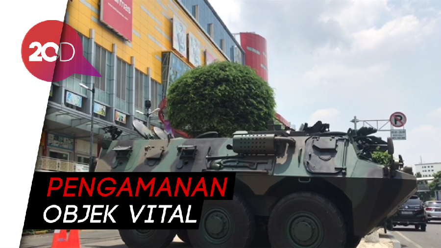 Jelang Pelantikan Jokowi, Panser Anoa Siaga di Kawasan Glodok