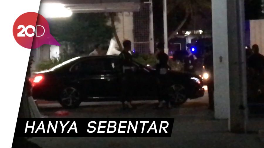 Momen Sultan Brunei Jenguk Wiranto di RSPAD