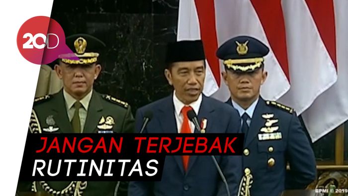 Bicara Inovasi, Jokowi Ceritakan Kebiasaan Halalbihalal di Istana