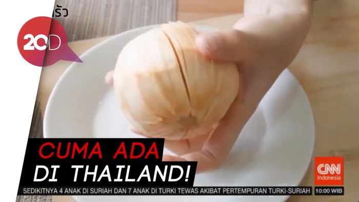 Merapat ke Kratong Song Krueng untuk Cicipi Rujak Kecapi