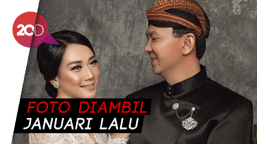 Cie! Ahok Akhirnya Unggah Foto Pernikahan dengan Puput