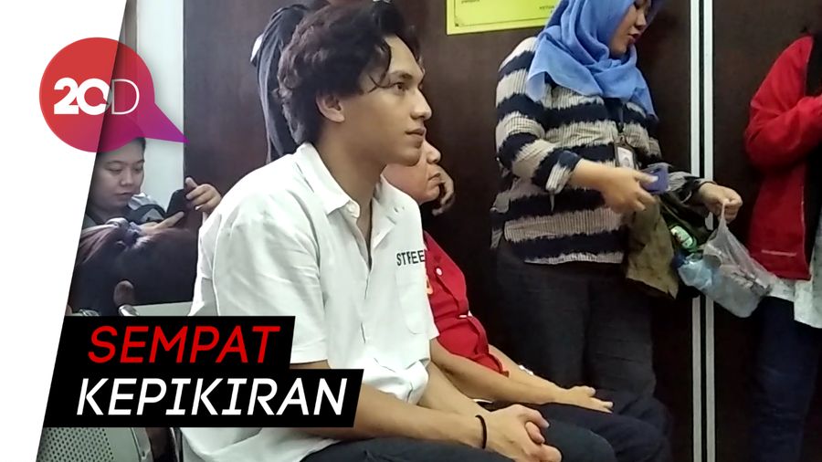 Jefri Nichol Stres Nggak Bisa Bantu Promo Film Bebas