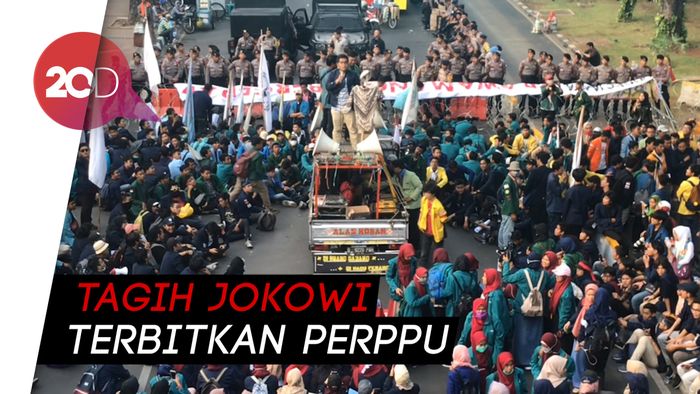 Kembali Berunjuk Rasa, Mahasiswa Tagih Janji Jokowi Keluarkan Perppu
