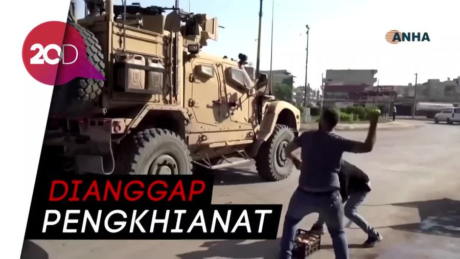 Tinggalkan Suriah, Pasukan AS Dilempar Kentang
