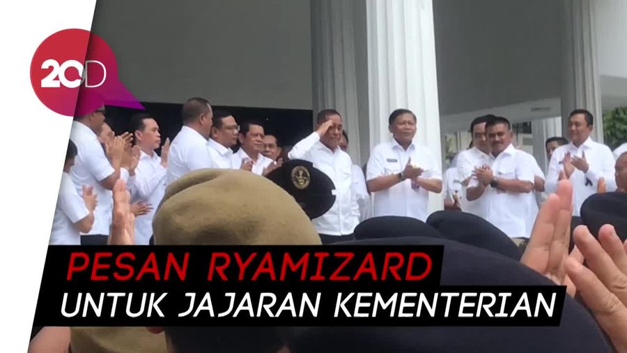 Pesan Perpisahan Ryamizard ke Jajarannya: Loyal Sampai Mati