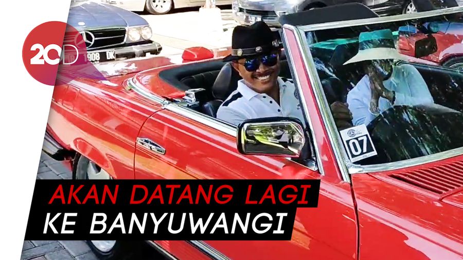Klub Mobil Sedan Mewah Kepincut Destinasi Wisata Banyuwangi