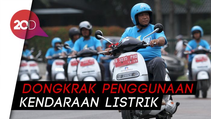 Anies Akan Gratiskan Pajak Balik Nama Kendaraan Listrik