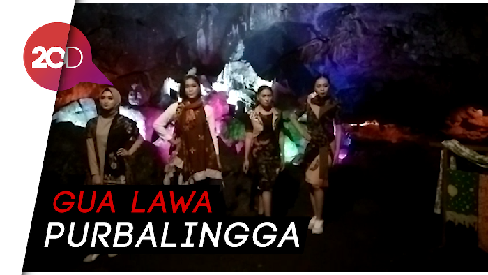 Unik dan Keren! Fashion Show Batik di Dalam Gua