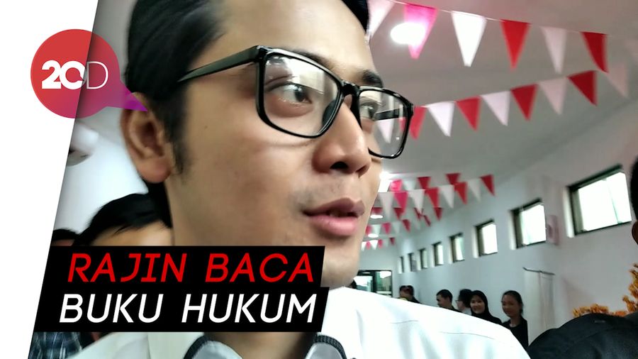 Belajar Hukum di Tahanan, Kriss Hatta Tertarik Kasus Medina-Irwansyah