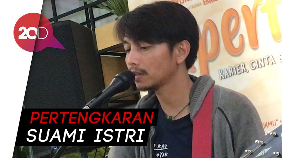 Fiersa Besari Tuangkan Masalah Rumah Tangga di Lagu Pelukku Untuk Pelikmu