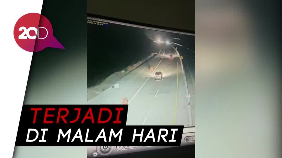 Heboh Barrier di Tol Pandaan-Malang Geser Sendiri ke Lajur Tengah