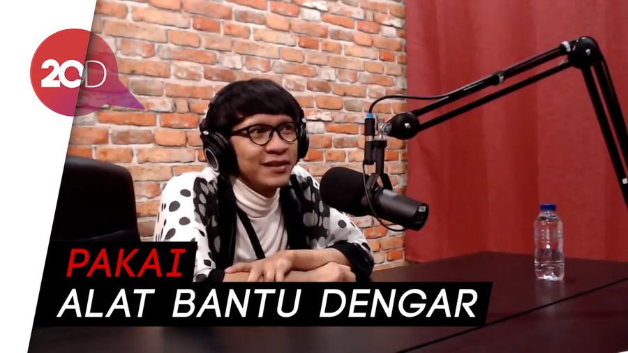 Aming Akui Punya Masalah Pendengaran
