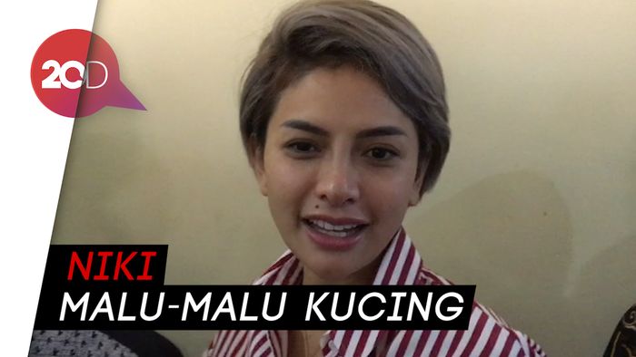 Soal Video Dilamar Bule, Nikita Mirzani: Itu Rahasia!